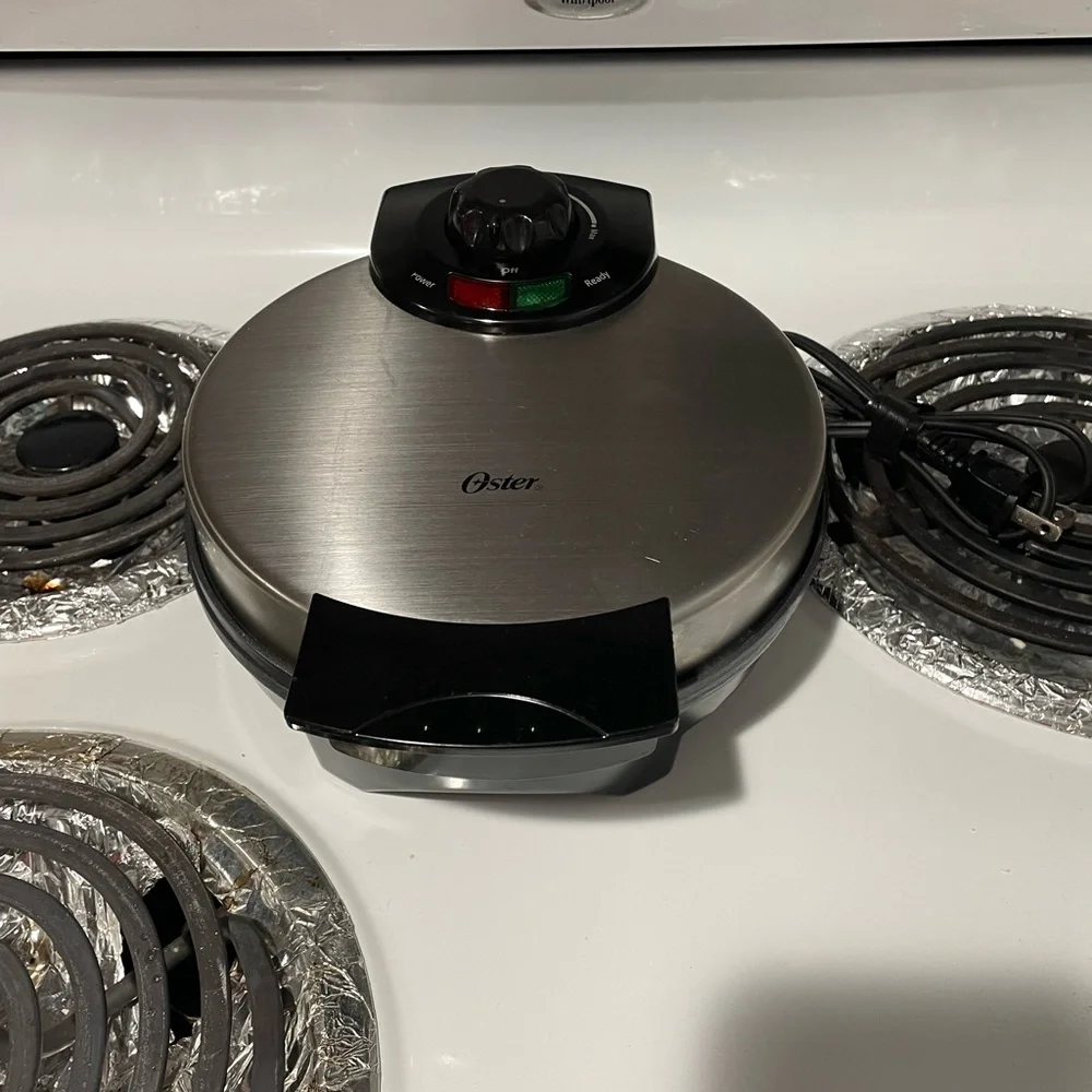Waffle maker - Picture 1 of 2